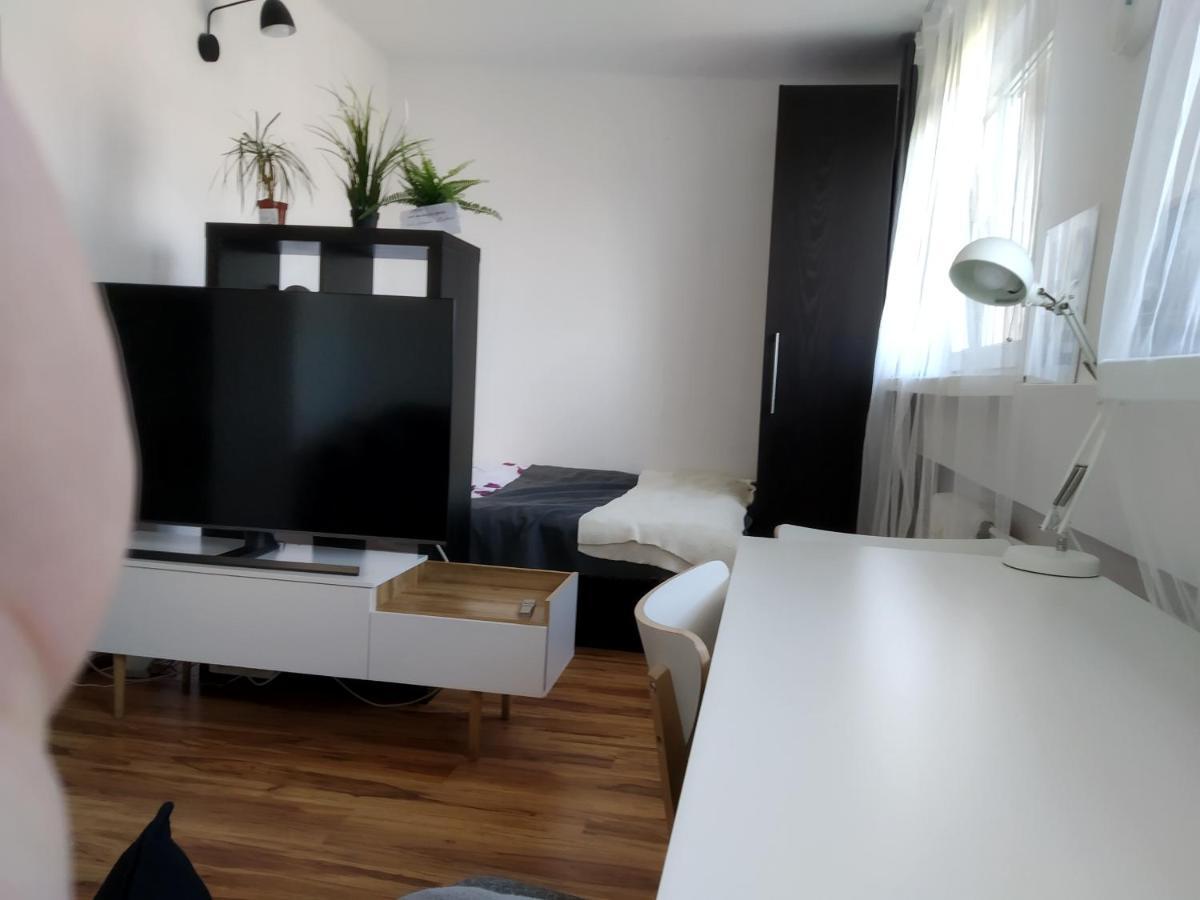 Apartament Mazowiecka 125 Cracovia Esterno foto